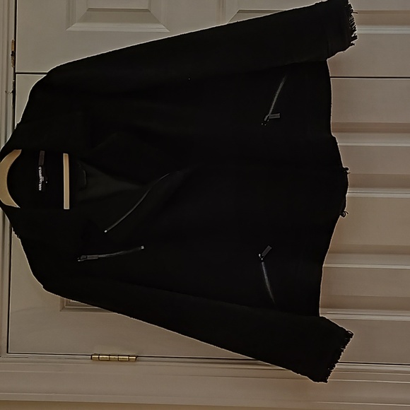 Karl Lagerfeld XL Black short blazer: frayed edges, zipper. EUC. - Picture 13 of 15